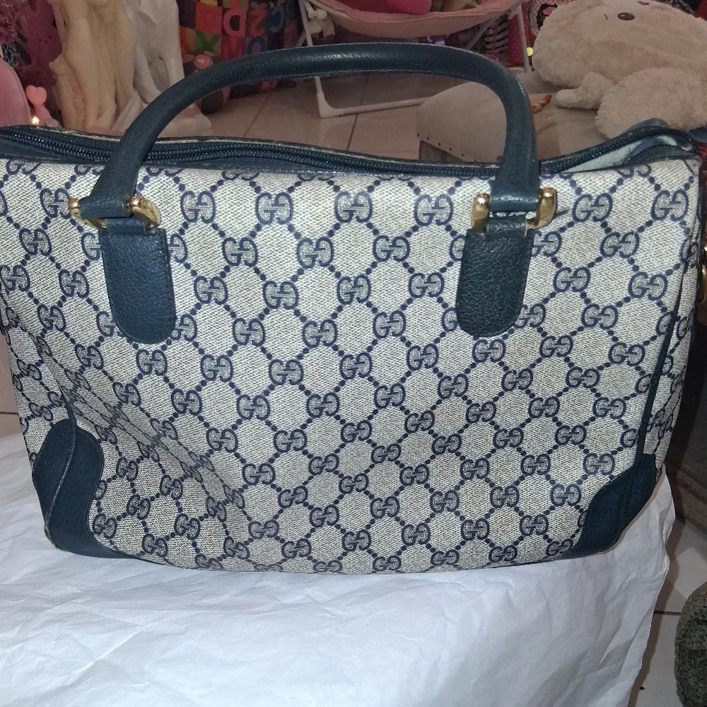 Gucci Beige and Navy, Authentic  Bag - Picture 2 of 16